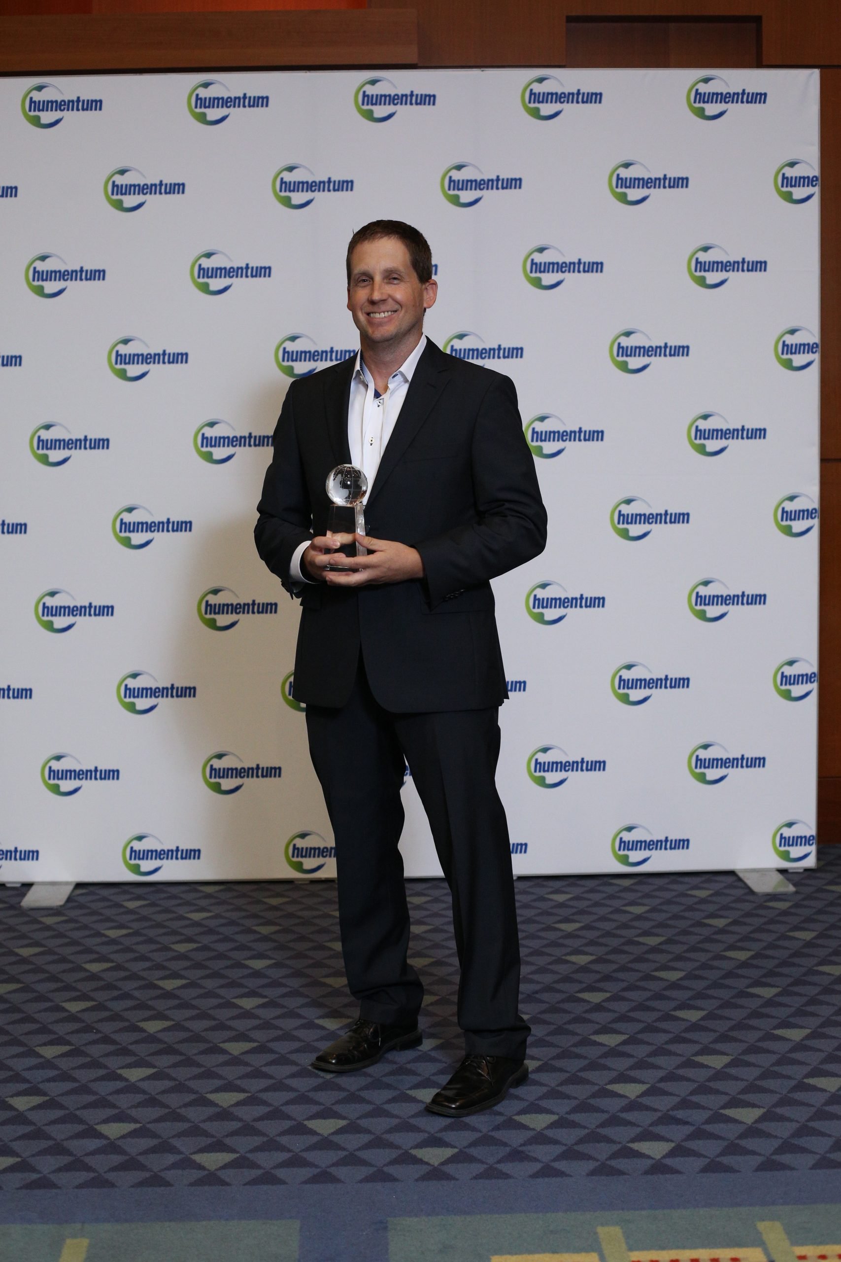 Humentum Honors Marc Rahlves, Nuru International with the 2019 Operational Excellence Award